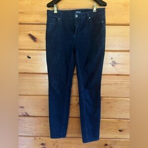Buffalo David Bitton Skinny Stretch Size 8/29 Dark Wash Jeans